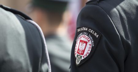 KAS odzyskała 17 mln zł. Rozpracowała mechanizm wyłudzeń VAT