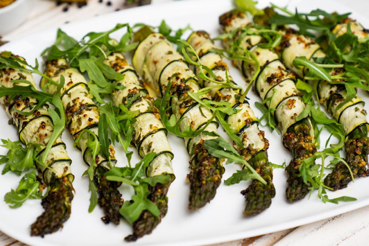 Delightful asparagus and courgette bake: A simple, tasty snack