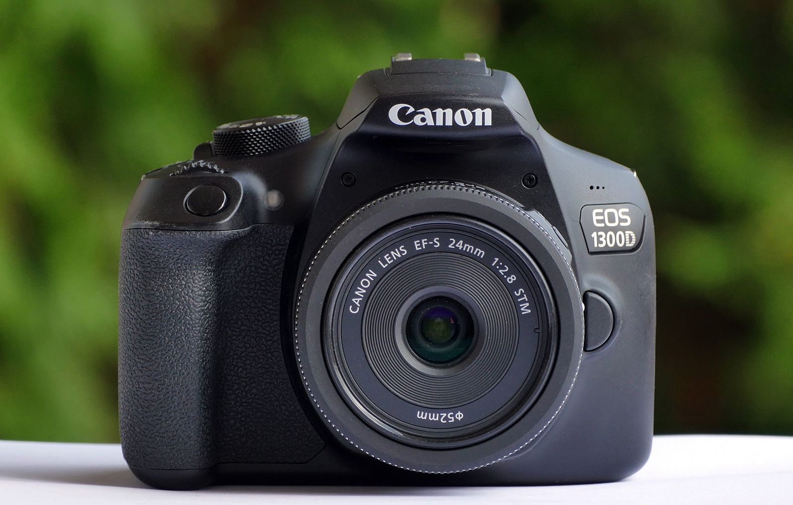 Canon EOS 1300D – lustrzanka bez zadęcia i zobowiązań [test] 1