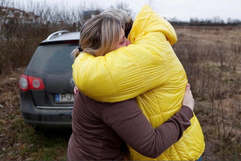 Spotkała na granicy 38-letniego mężczyznę. "Przekazał mi dwoje dzieci"