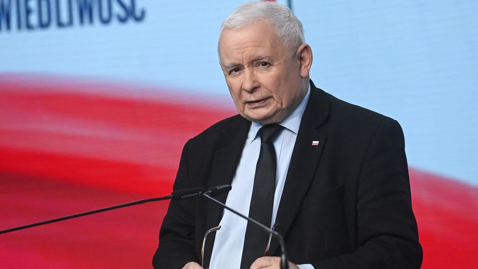 Warszawa, 02.07.2024. Prezes PiS Jarosław Kaczyński podczas konferencji prasowej w siedzibie Prawa i Sprawiedliwości przy ul. Nowogrodzkiej w Warszawie, 2 bm. (jm) PAP/Piotr Nowak