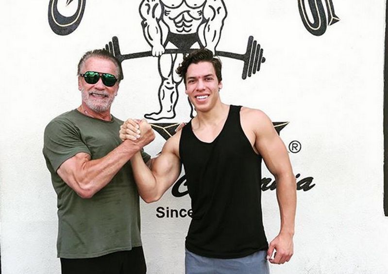 Arnold Schwarzenegger ma powody do dumy. Nieślubny syn poszedł w jego ślady