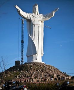 Jezus ze Świebodzina. Polski posąg znów na językach