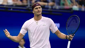 Alexander Zverev znów przeżywał nocne katusze. Zakończył mecz o 2:15