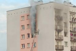 Śląskie. Tragiczny pożar w Mysłowicach. Płomienie buchały z okna w bloku