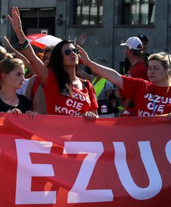 Marsz dla Jezusa. Zaproszenia zaszokowały dziennikarzy