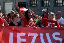 Marsz dla Jezusa. Zaproszenia zaszokowały dziennikarzy