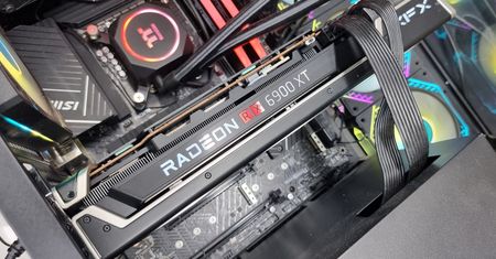 Wielu graczy na to czekało. AMD udostępni FSR 4.1 dla starszych Radeonów
