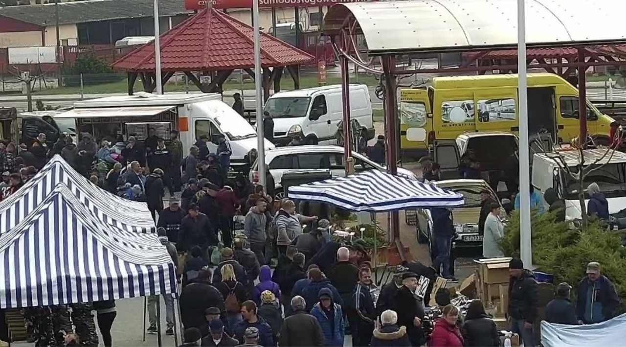 Działo się, gdy byłeś w pracy. Ktoś rzucił granat na targu. Ofiary na południu Europy