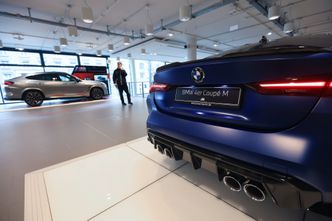 Niemiecki koncern ma za nic sankcje? BMW wysłało samochody do Rosji