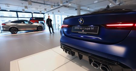 Niemiecki koncern ma za nic sankcje? BMW wysłało samochody do Rosji