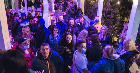 Luzowanie obostrzeń. Otwarte dyskoteki i większe limity gości. Duża zmiana dla imprezowiczów