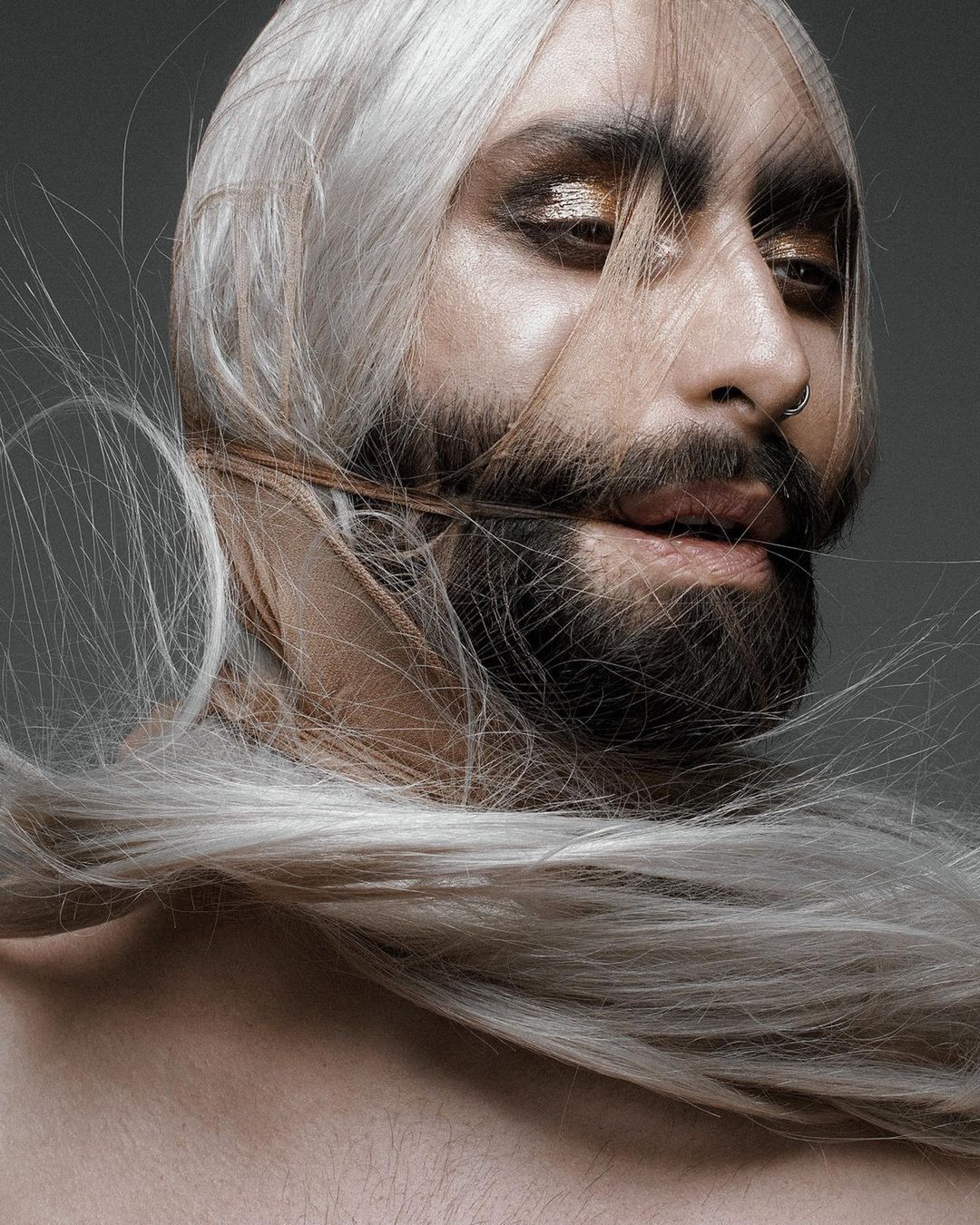Conchita Wurst w blond włosach. Fot. Instagram