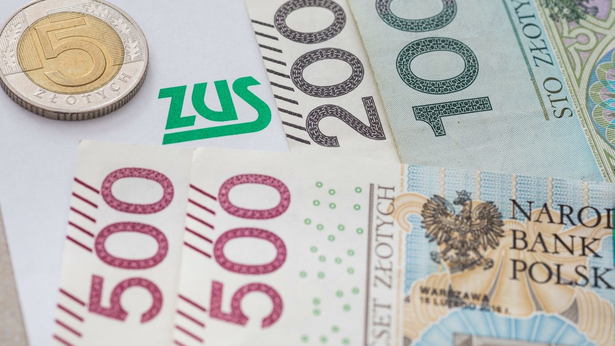 Stock Arkadiusz Zi�?ek
fot: Arkadiusz Ziolek/ East News. 19.01.2019.  n/z Napis ZUS.
ARKADIUSZ ZIOLEK