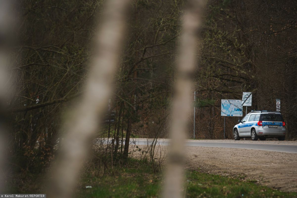 Dzieci w lesie porzucił ojciec. Odnalzł je policjant 