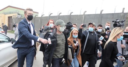 Ukraińskie media podają, kto mógł wręczyć łapówkę Sławomirowi Nowakowi, gdy stał na czele państwowej agencji