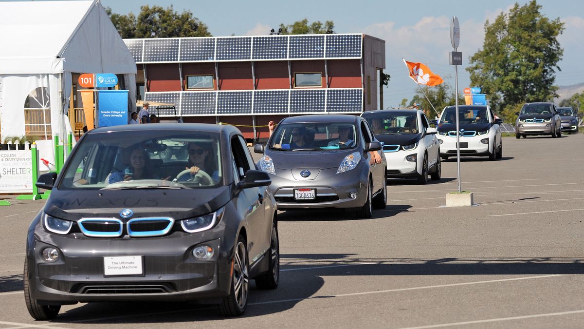 Parada aut elektrycznych w USA