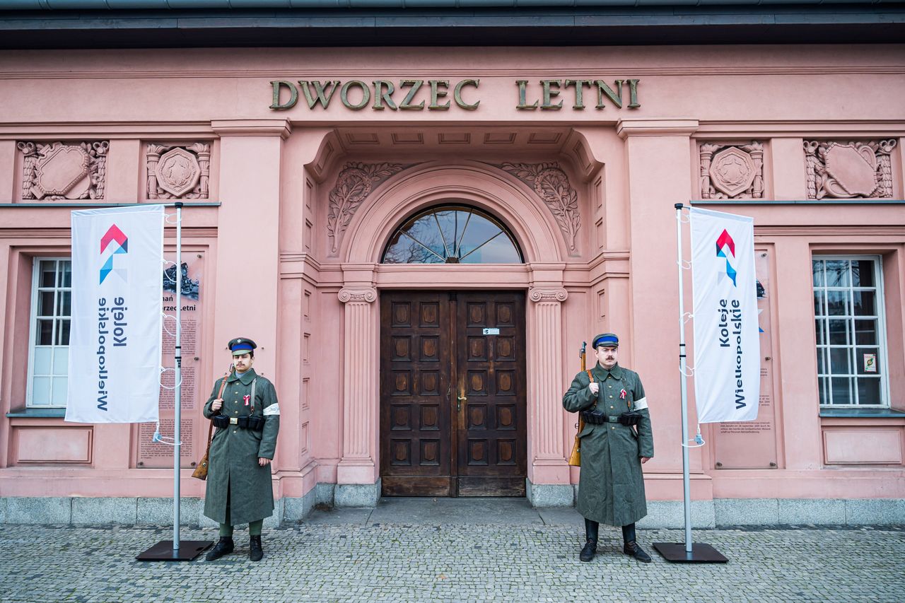 Przyjazd Mistrza i poznanie Niezwyczajnych