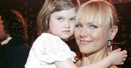 Córka Samusionek wylądowała w domu dziecka. Taką mają dziś relację