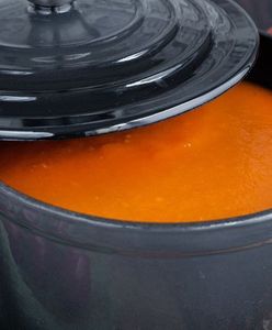 Pomidorowa z ryżem czy makaronem? Jeden z tych produktów mocno drożeje