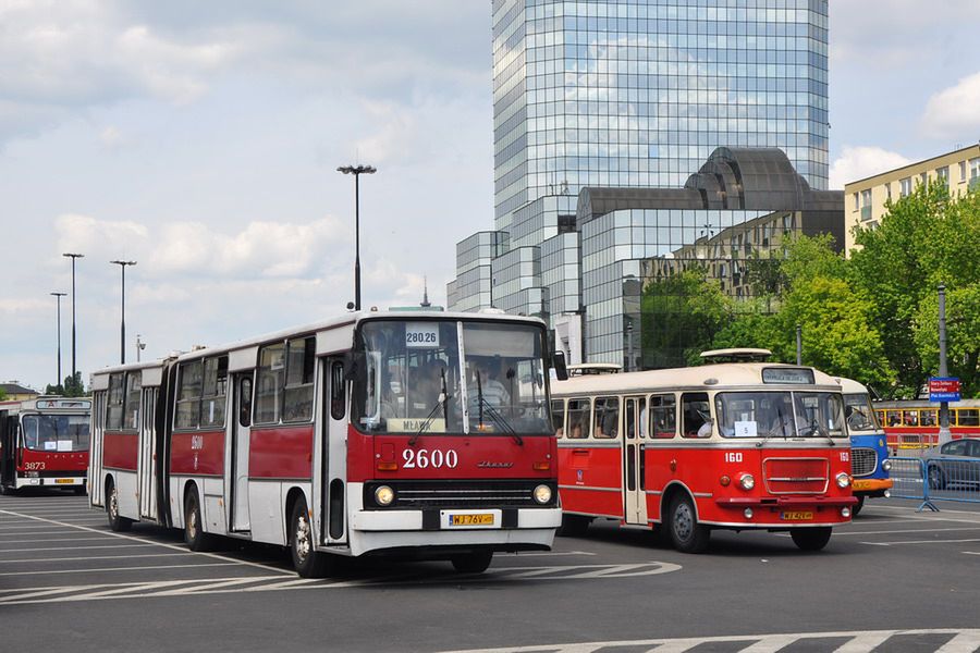 Ikarus 280 (źródło: KMKM Warszawa)