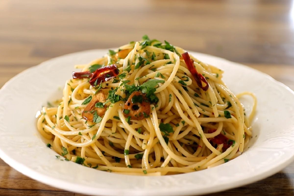 Spaghetti aglio e olio to klasyka kuchni włoskiej