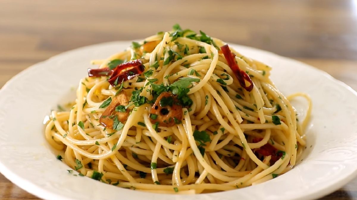 Spaghetti aglio e olio to klasyka kuchni włoskiej