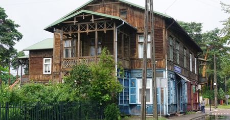 Otwock z kolejnymi zabytkami. To dwa świdermajery