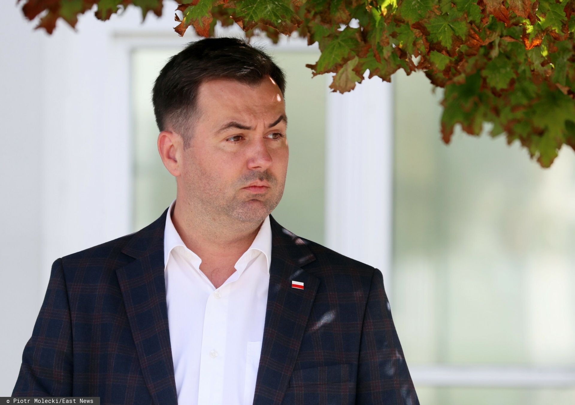 Lewe dyplomy i posada dla żony. Są podsłuchy ws. byłego rzecznika Dudy