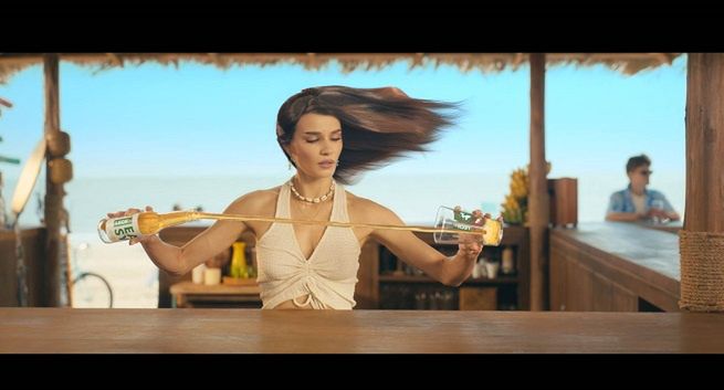 Natalia Szroeder pierwszą kobietą promującą piwo Lech Easy