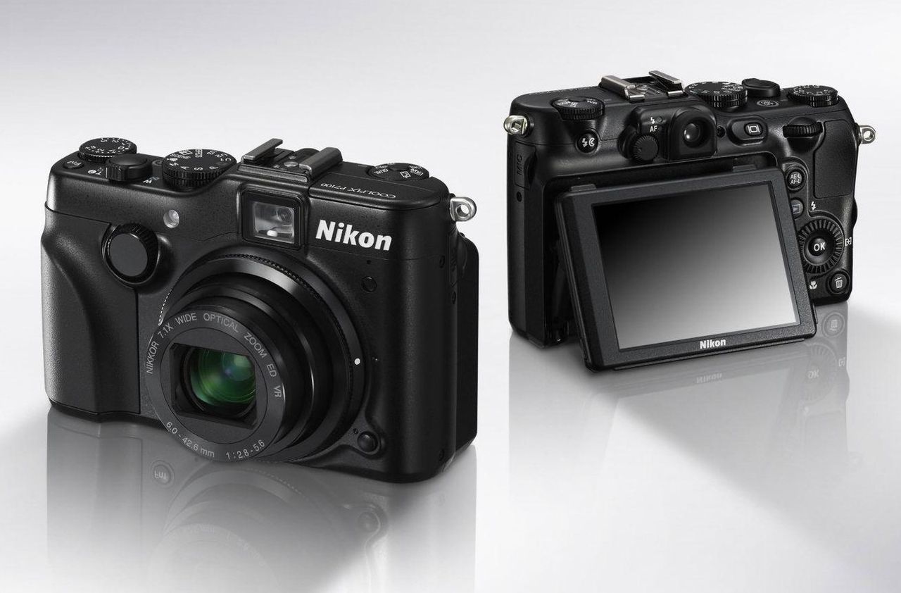 Nikon COOLPIX P7100