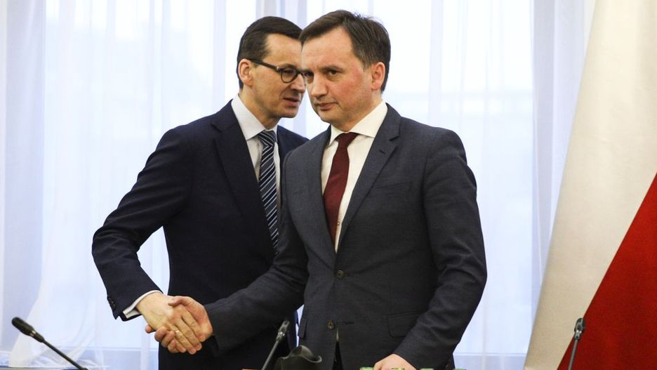 Mateusz Morawiecki i Zbigniew Ziobro podczas spotkania premiera z szefami klubów parlamentarnych