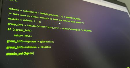 Tego języka warto się uczyć. Można zarobić nawet 40 tys. zł