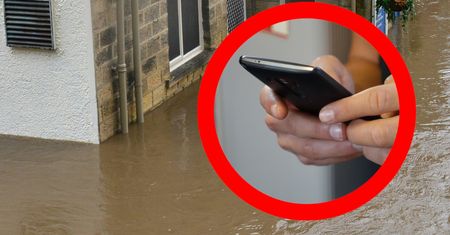 Darmowy internet dla powodzian. Operatorzy rzucili się do pomocy