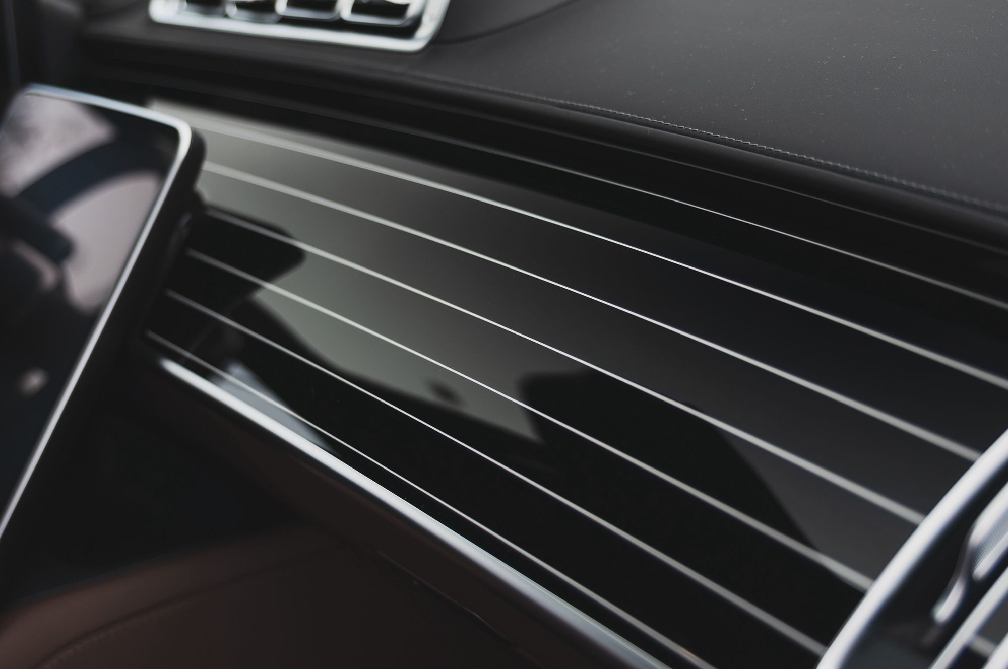 Mercedes-Maybach S680 4MATIC (2025)