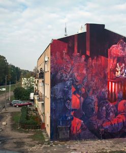 Ten mural zyskał uznanie na świecie. Niestety teren wokół niego wygląda fatalnie. "Mamy 2016 rok, a żyjemy tu jak w XIX wieku"