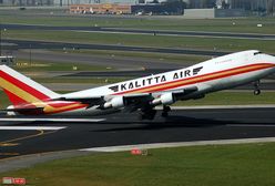 Dramatyczne lądowanie na lotnisku East Midlands. Silnik w płomieniach