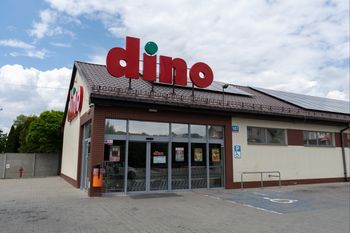 Szef Dino zdetronizowany. Jego majątek stopniał prawie o połowę