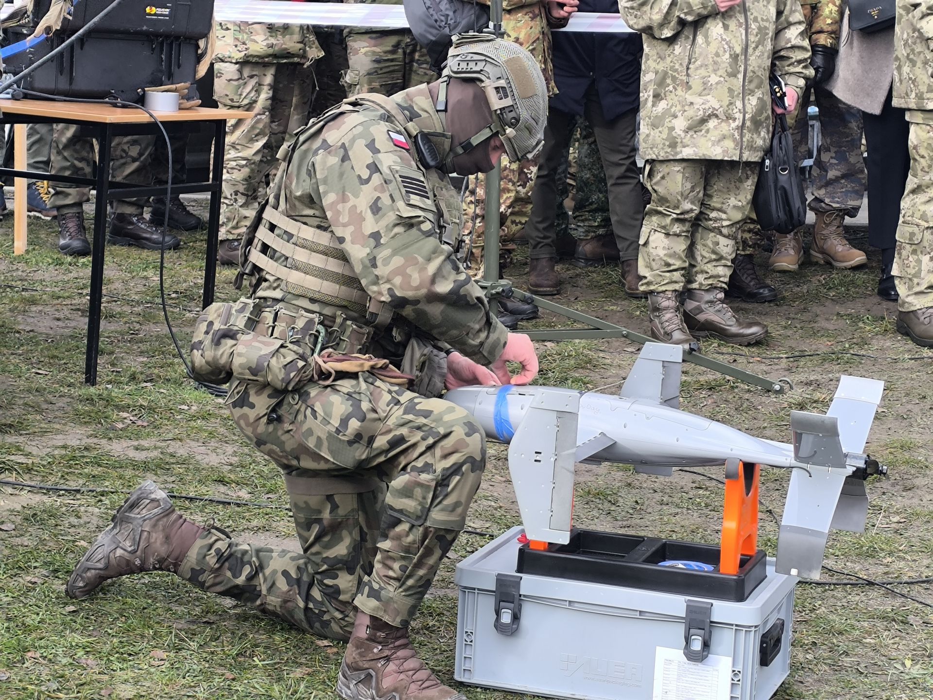 Pokaz systemu Merops na poligonie w Nowej Dębie