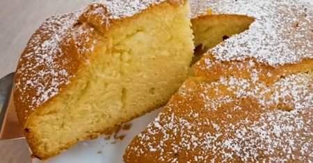 Ekspresowy deser. Przepis na ciasto, które zrobisz w 3 minuty