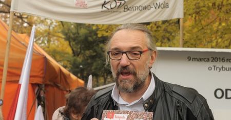 Działacz KOD: "Kijowski twierdził, że nie ma z czego żyć, a DOSTAŁ 10 PROCENT ŚRODKÓW zebranych przez nas w całym kraju!"