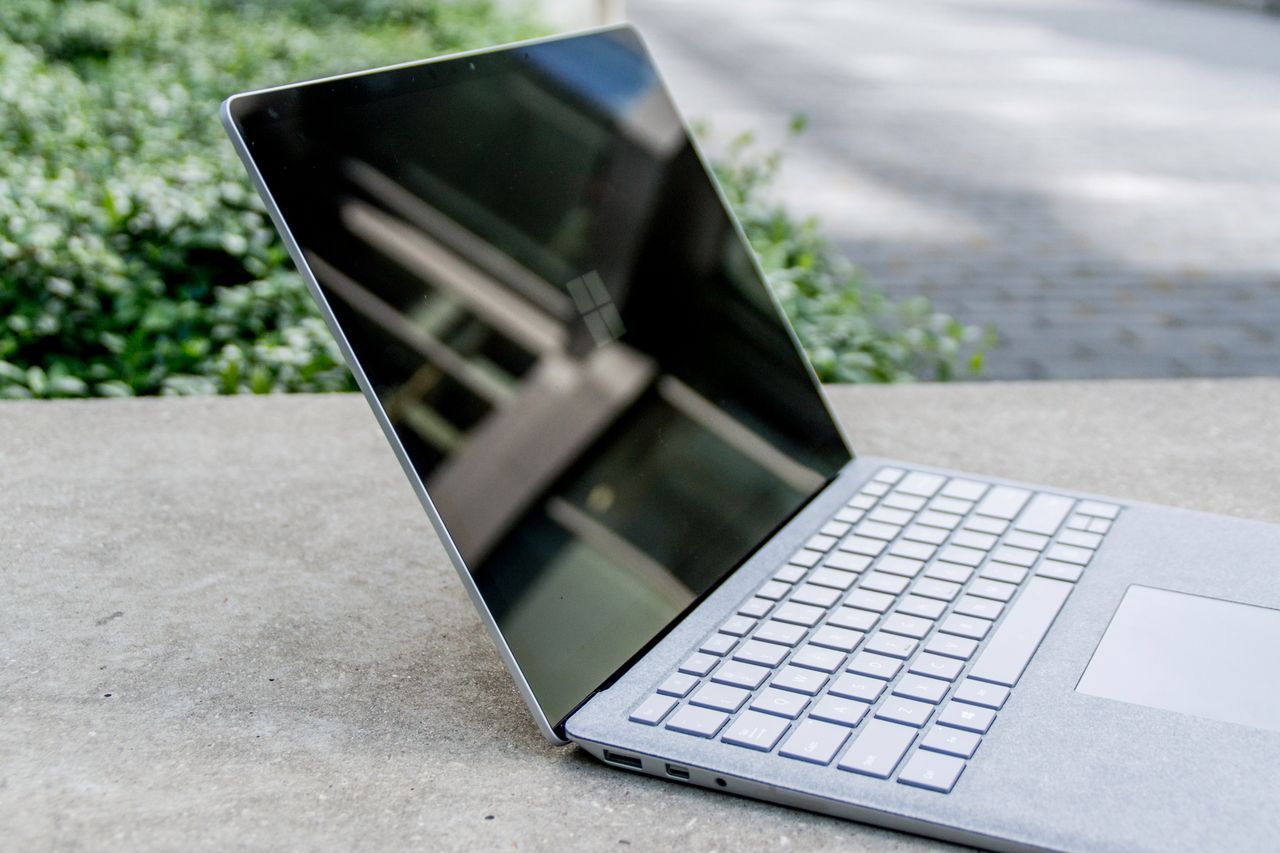 Surface Laptop - testujemy komputer premium Microsoftu [Pierwsze wrażenia]