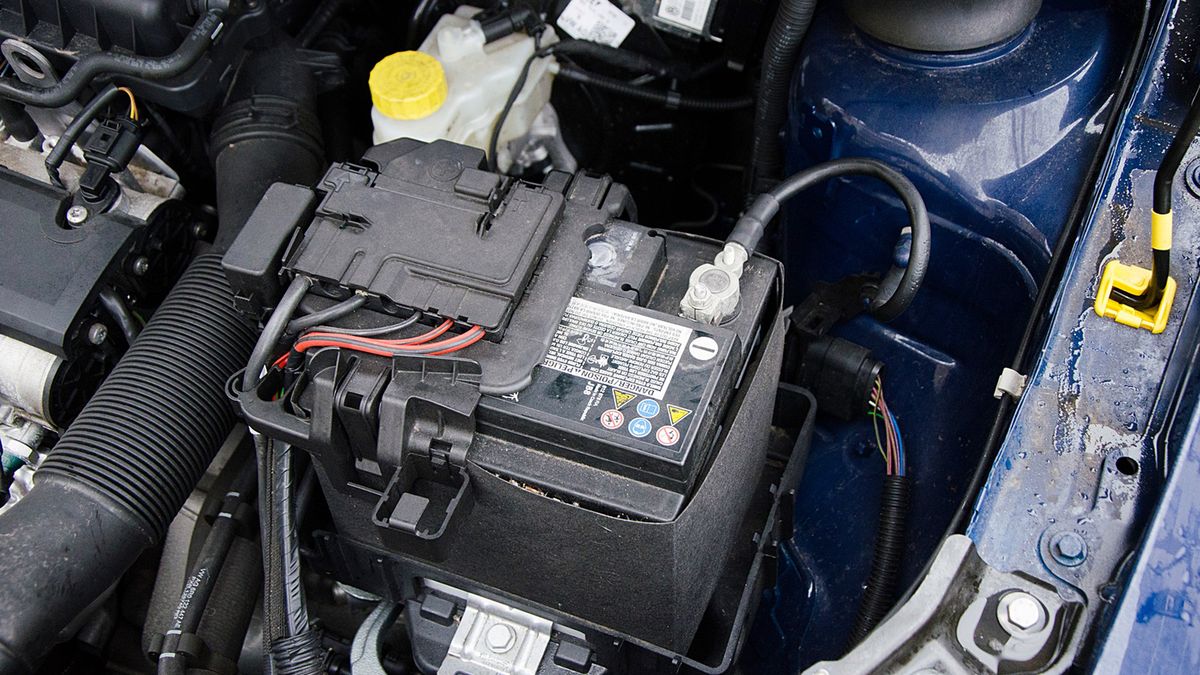 Akumulator nie wymaga wiele opieki, by posłużył nawet dwa razy dłużej. Jak kilkanaście lat temu