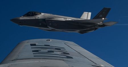 F-35 nie jest nietykalny. Trafienie Iranu rodzi wiele pytań