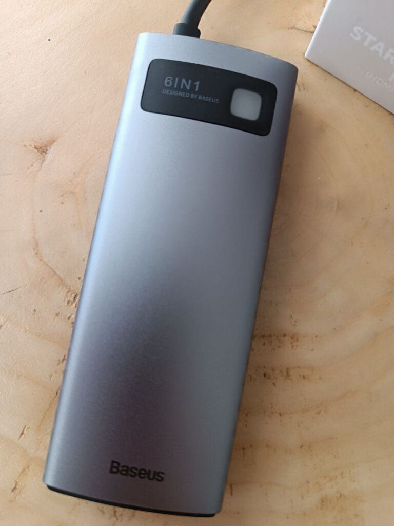 HUB Baseus front