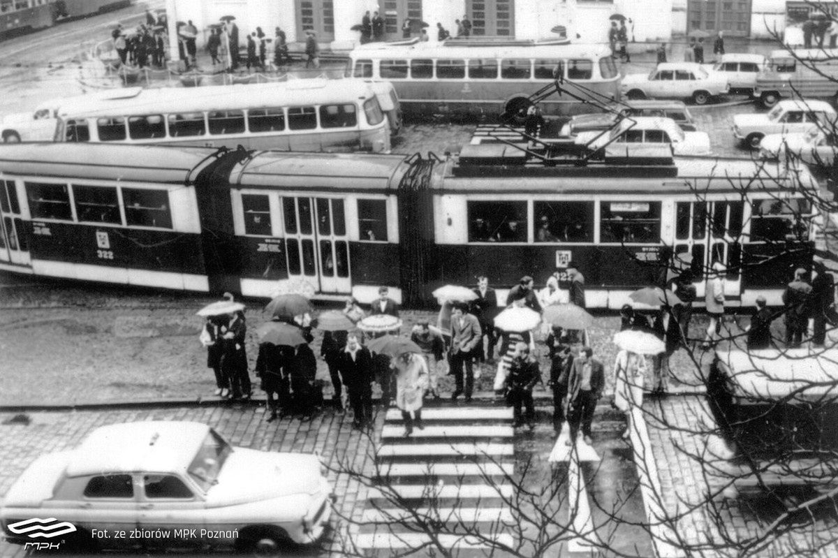 Ponad 50 lat temu w Poznaniu pojawiły się pierwsze tramwaje przegubowe. Jeździły zaledwie 4 lata