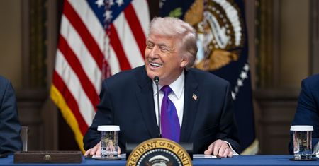 Media: Trump miał obiecać Kurdom "szerokie wsparcie powietrzne USA"