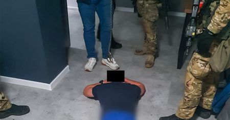 4,5 roku mieszkał na Podkarpaciu, prawie się udało. "Pcheła" w rękach policji