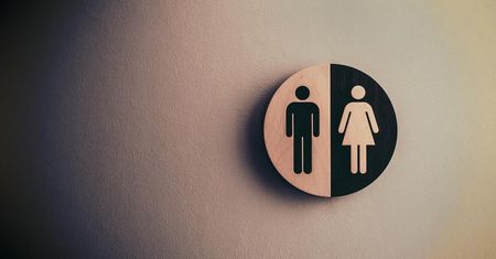 Czy często chodzisz do toalety? Kiedy częste oddawanie moczu powinno zaniepokoić?