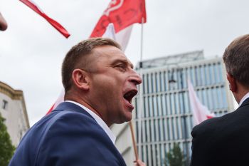 Będą zarzuty dla Roberta Bąkiewicza. Decyzja prokuratury